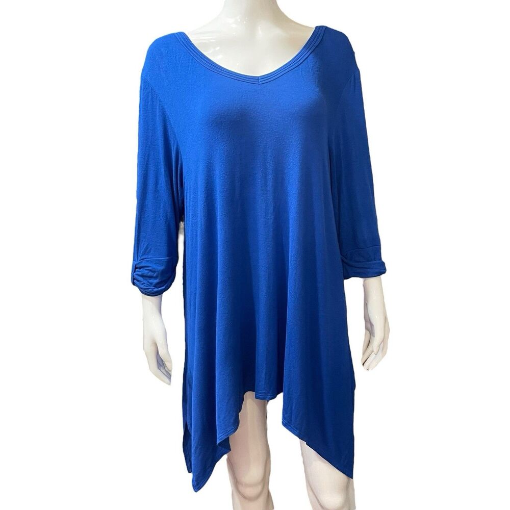 Cha Cha Vente Top Womens Size 2X Blue Sharkbite Hem Tunic Blouse Shirt